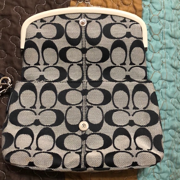 Coach Purse - Picture 3 of 4